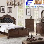 Set Tempat Tidur Klasik
