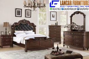 Set Tempat Tidur Klasik