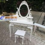 Meja Rias Kartini duco