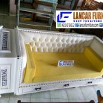 Sofa Model Telephon Inggris